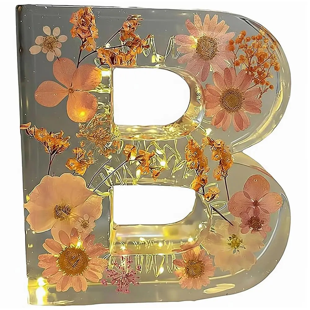 Floral Resin LED Letter Light – Dried Flower Night Lamp