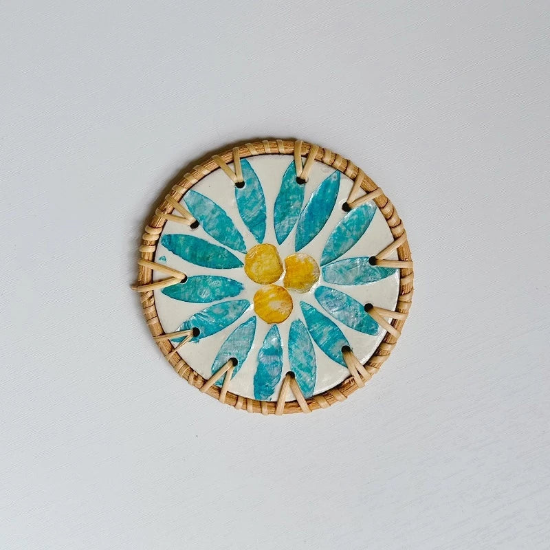 Handmade Seashell Art Coaster Seashell Coaster Handcrafted Seashell Flower Pattern Table Coasters Artistic for Home for Tables Oasis Select Style 11