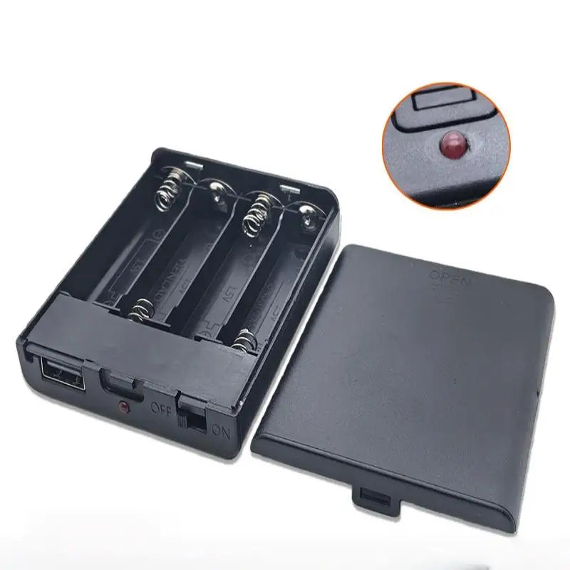 1Pcs 4 Slots AA Battery Holder No.5 Battery Case With Power Switch and USB Female Socket Indicator Light AA Battery Box Oasis Select