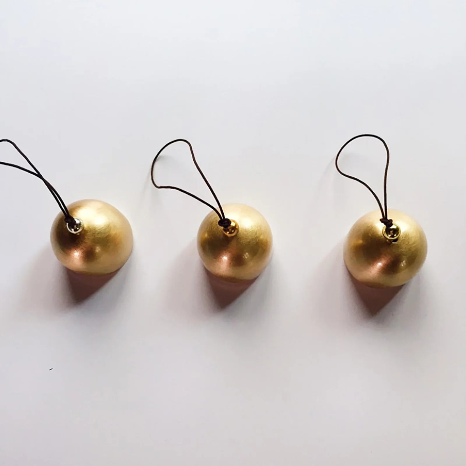 10pc Brass Jingle Bells – Christmas DIY Crafts & Wind Chimes