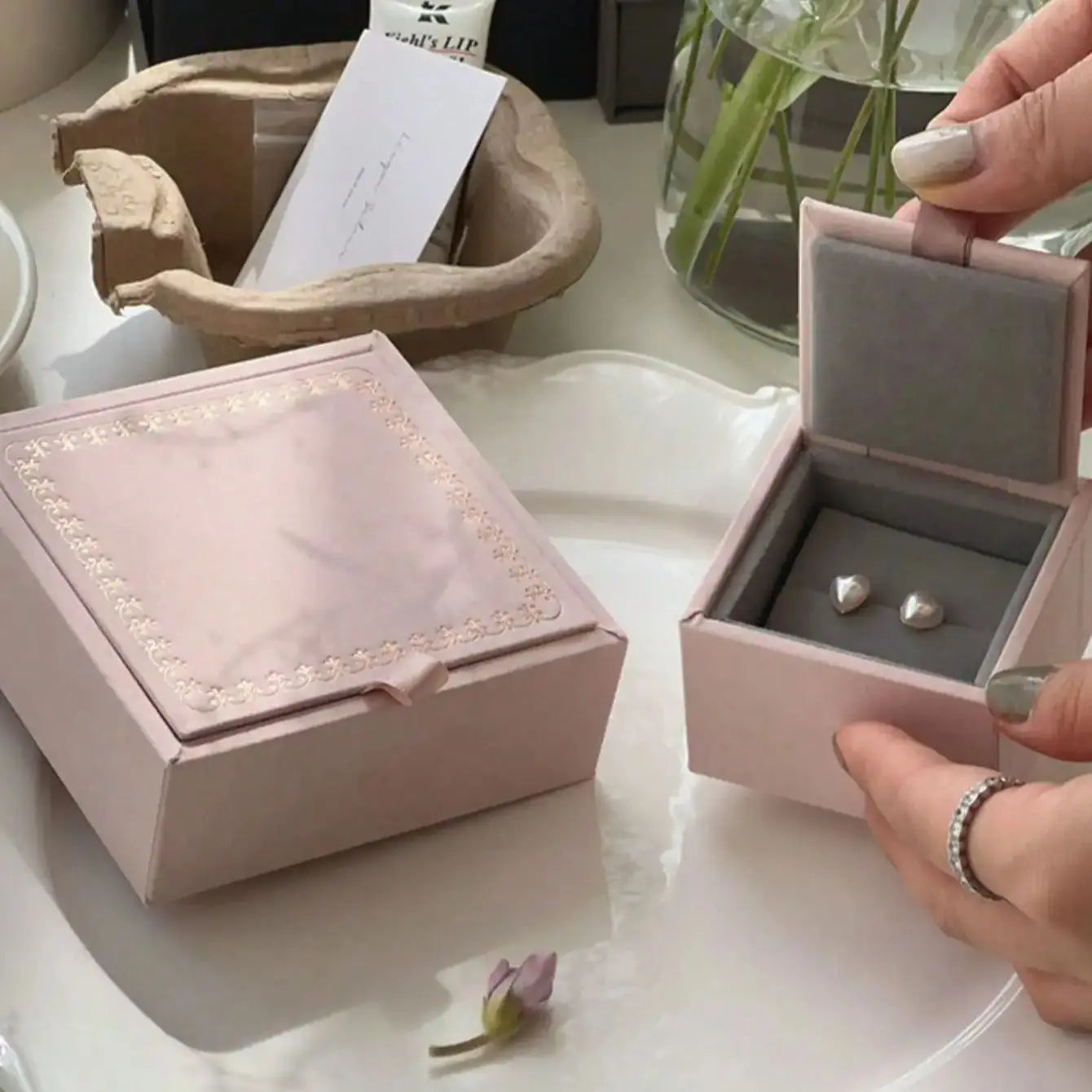 1pc retro flocking ins style jewellery packaging box pink hot stamping jewellery storage box Oasis Select