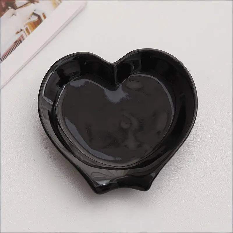 Creative Heart Shaped Ceramic Spoon Rest Pad Coffee Spoon Holder Soup Ladle Rack Kitchen Utensils Tableware Organizer Oasis Select Black