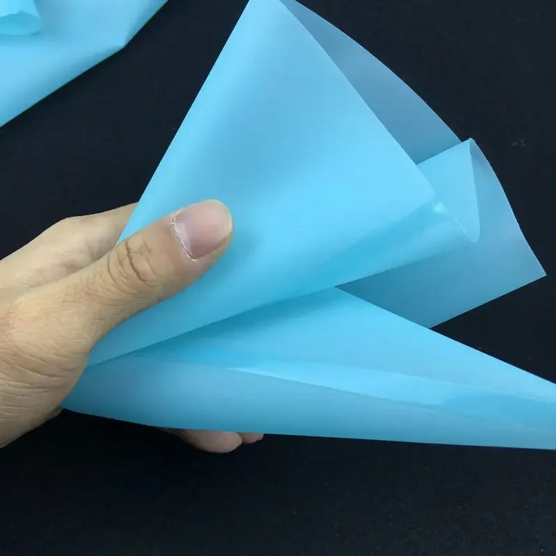 4Pcs/Set Silicone Pastry Bag Tips Kitchen DIY Cake Icing Piping Cream Cake Decorating Tools Reusable Pastry Bags Set Oasis Select