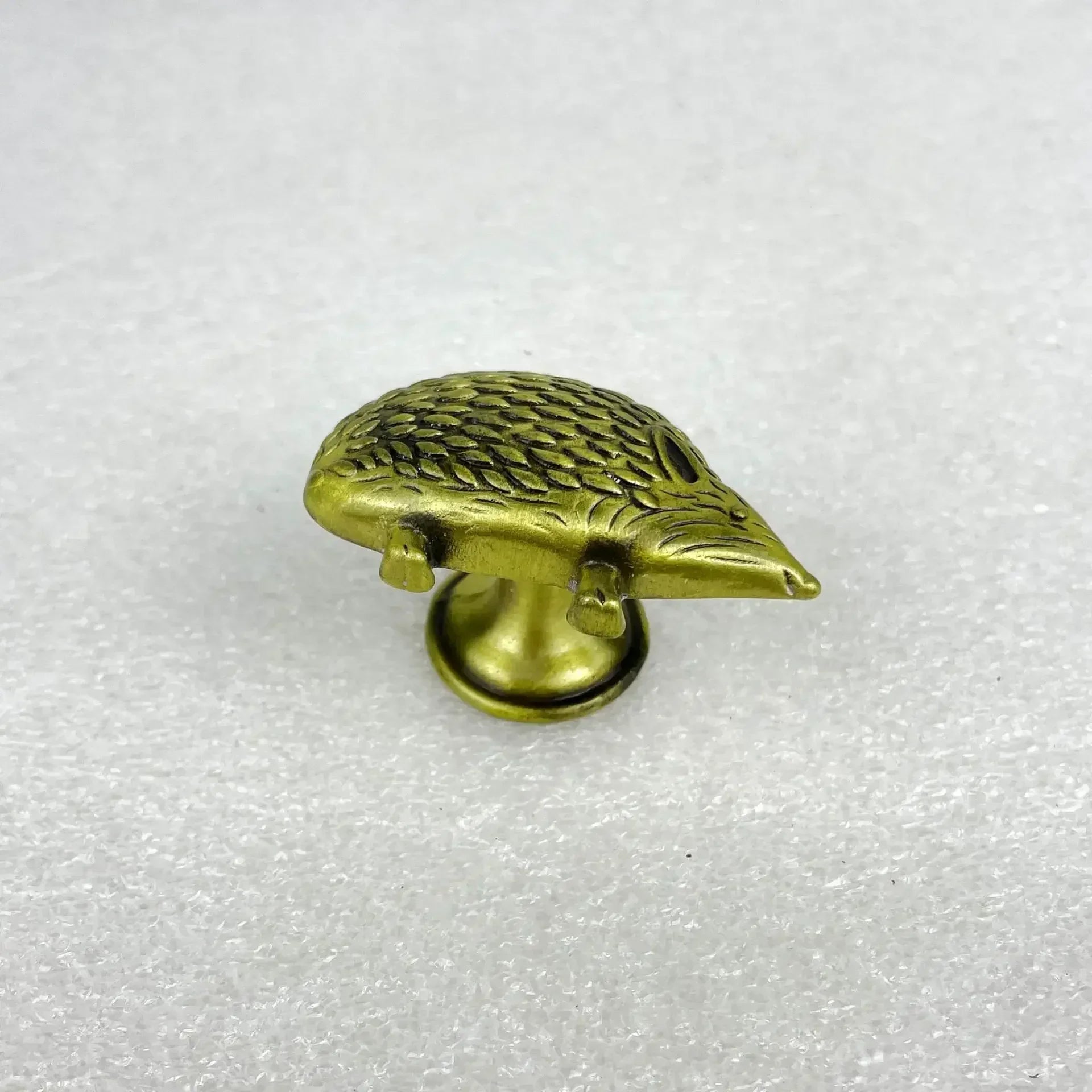 10PC Cute Hedgehog Drawer Knobs Furniture Handle Single Hole Cabinet Door Handle Kitchen Cabinet Wardrobe Handle Oasis Select Ancient Bronze 10PC