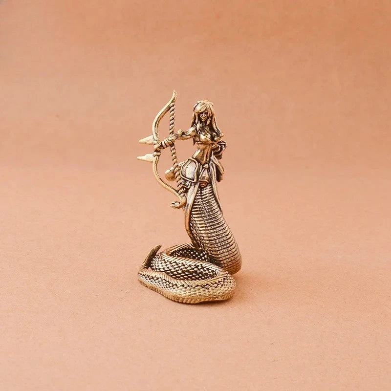 1pcs Brass Medusa Ornaments Ancient Greek Snake Women's Crafts Home Office Desktop Tea Pet Ornament Decoration Oasis Select
