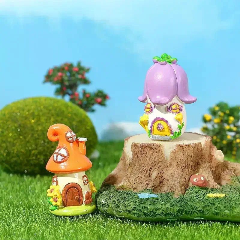 Creative Desktop Craft Ornaments in Mini Fairy Castle Design, Set of 4 Resin Figurines for Micro Landscape Oasis Select