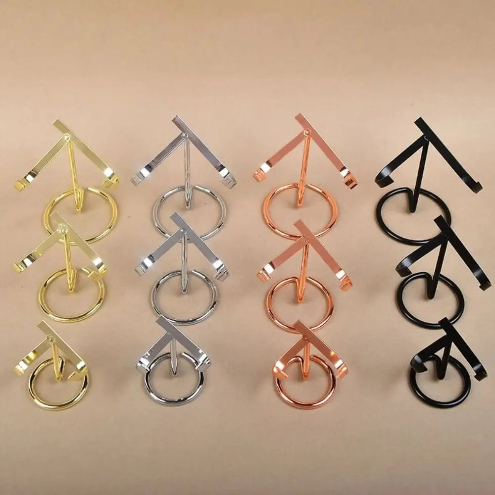 Metal Base Love Chip Bracket Simple Style Silver/Golden/Black Crystal Heart Display Base Decorative Sphere Stone Support Desktop Oasis Select