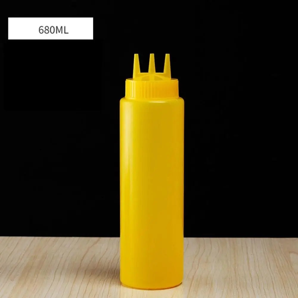 New Plastic Squeezing Sauce bottle Graduated Squeezable Gravy Boats Tableware Reusable Jam Container Oasis Select Yellow-650ml