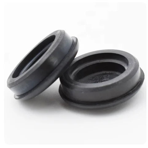 For Hyundai Optima Picanto Sorento Soul 2PCS Car Front Wiper Washer Arm Nut Cover Cap 983903F000 for Kia Ceed Ceed ED 2006-2007 Oasis Select 2Pcs
