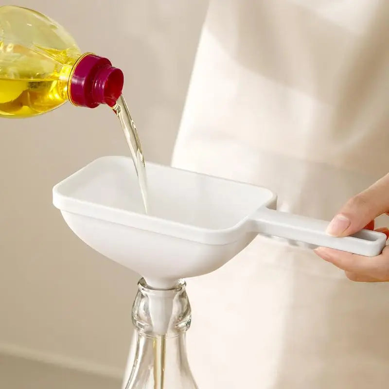 Kitchen Food Grade Material Funnel For Convenient Refueling Plastic For Household Oil Leakage Large-diameter Oil Pouring Funnel Oasis Select