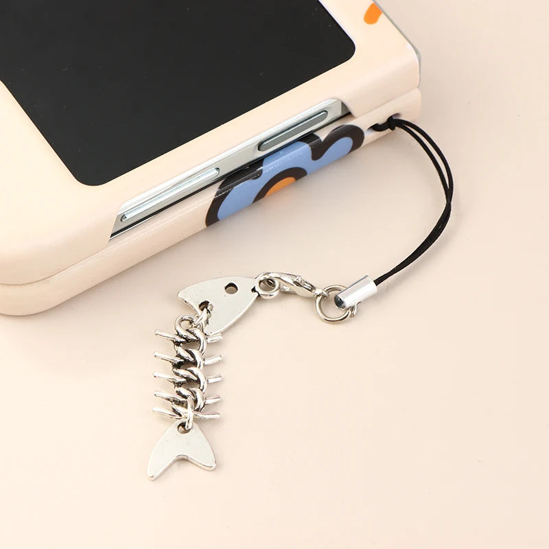 Y2K Creative Fishbone Mobile Phone Chain Metal Fish Bone Phone Lanyard Cell Phone Charm Keycord Accessories Oasis Select