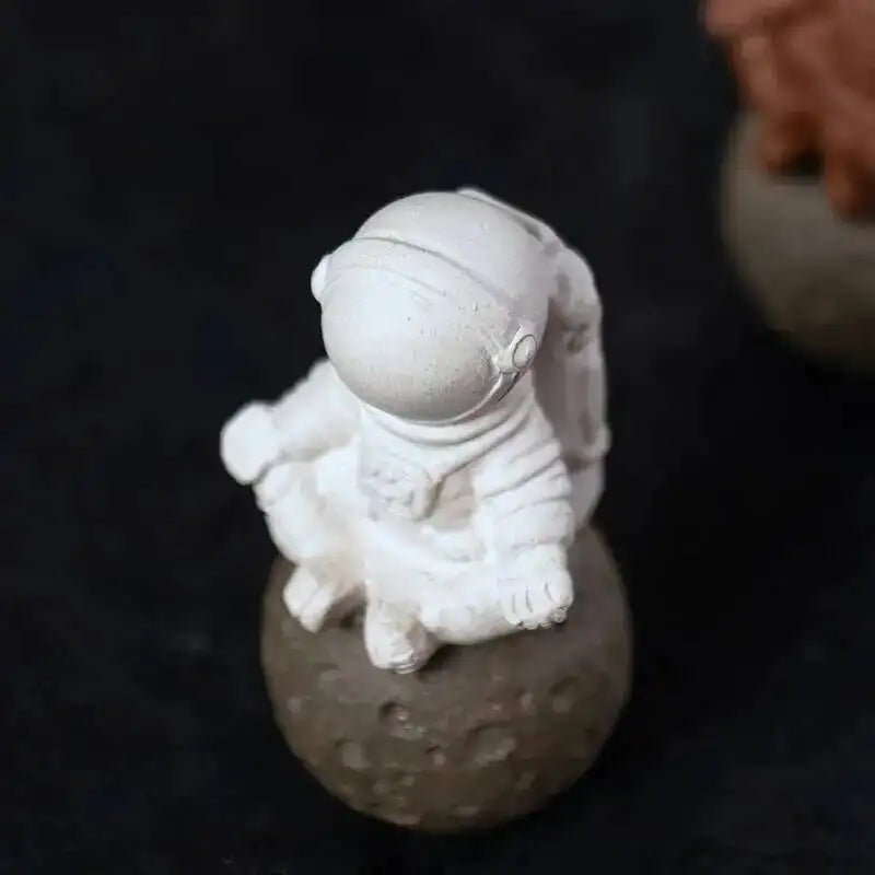 Zisha Astronaut Tea Pet Tea Ceremony Figure Astronaut Home Decoration Tea Set Small Ornament Gift Oasis Select