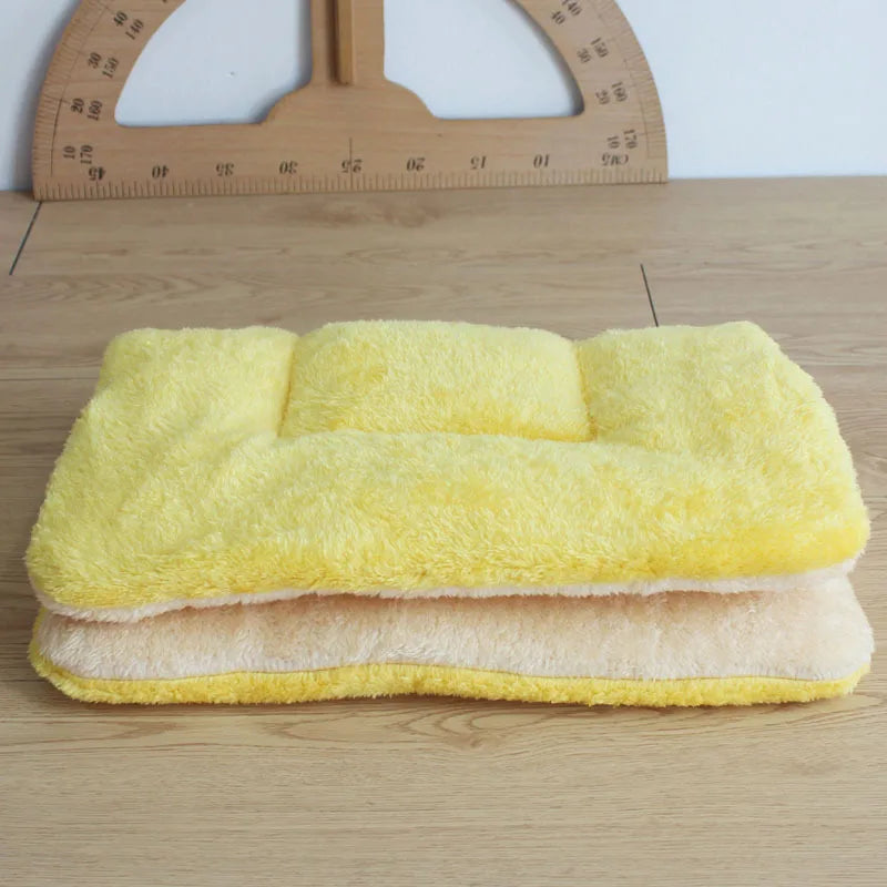 Four Seasons Autumn and Winter Thickened Pet MATS Cat MATS Dog MATS Blankets Pet Beds Bed Covers Sleeping Seat Cushions Oasis Select