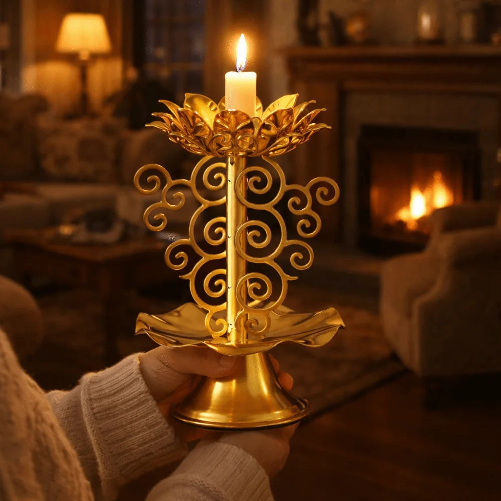 Retro Lotus Tealight Holder | Gold Alloy Metal Candlestick