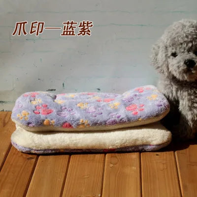 Four Seasons Autumn and Winter Thickened Pet MATS Cat MATS Dog MATS Blankets Pet Beds Bed Covers Sleeping Seat Cushions Oasis Select
