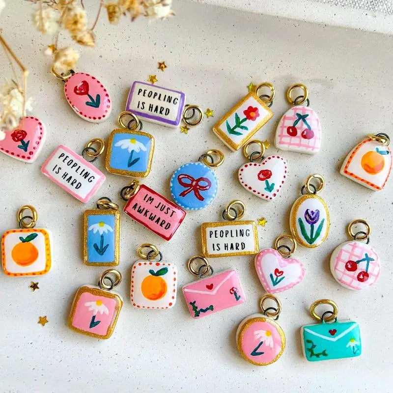 Simple And Versatile Color Blocking Butterfly Love Flower Diy Pendant Accessories Gold-Plated Color Preservation Oasis Select