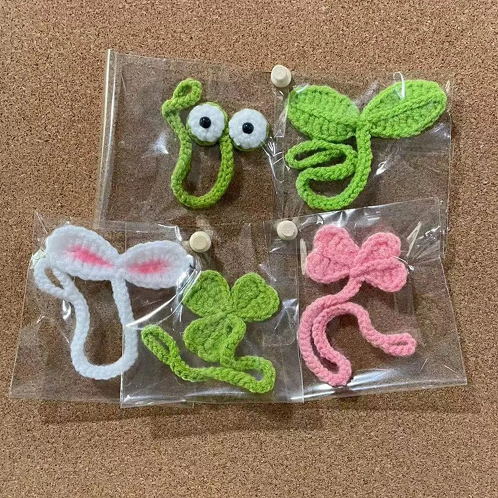Hand-Crocheted Leaf Bookmark & Bag Charm | Yarn Accessory