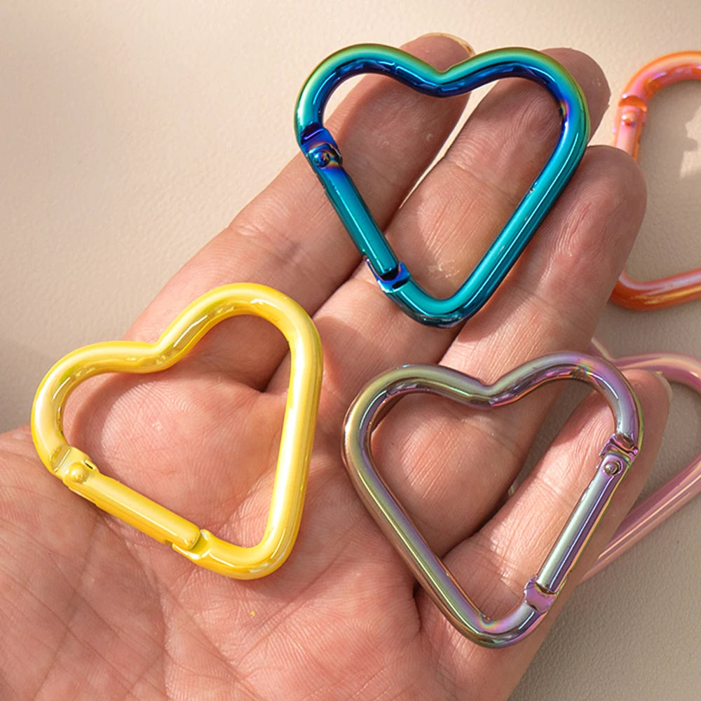 5pcs New Heart Shaped Laser Carabiner Hook Ring Keychain Keyrings Hook DIY Jewelry Making Supplies Connector Buckles Accessories Oasis Select