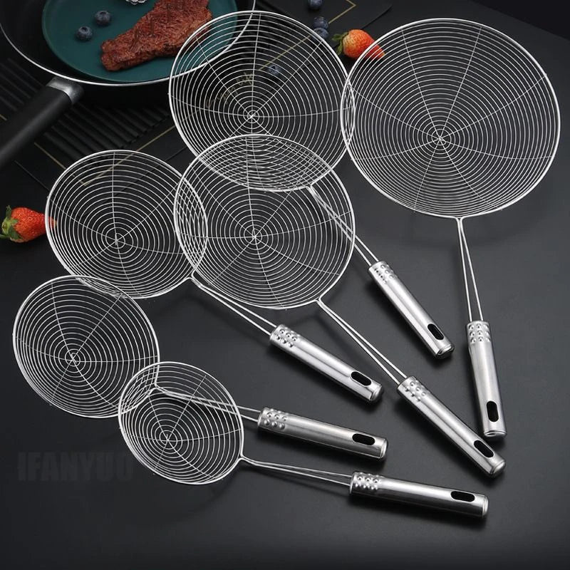 Stainless Steel Skimmer Ladle Strainer Spoon, Solid Kitchen Tool for Deep Frying French Fries, Fish, Hot Pot, Pasta & Noodles Oasis Select