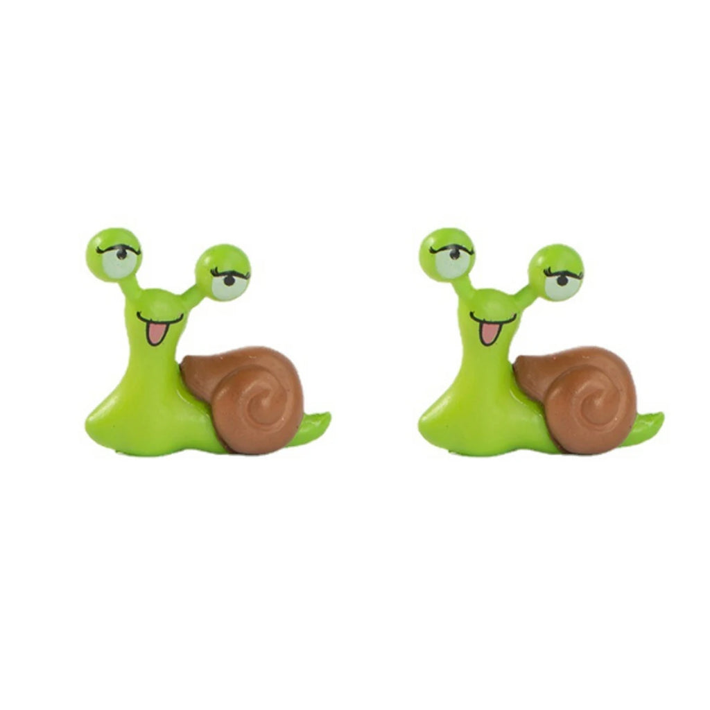 2-8 PCS Miniature Resin Snail Figurine – Cute Garden Ornament for Fairy Dollhouse, Bonsai Plant Decor & Terrarium Oasis Select Green-2pcs