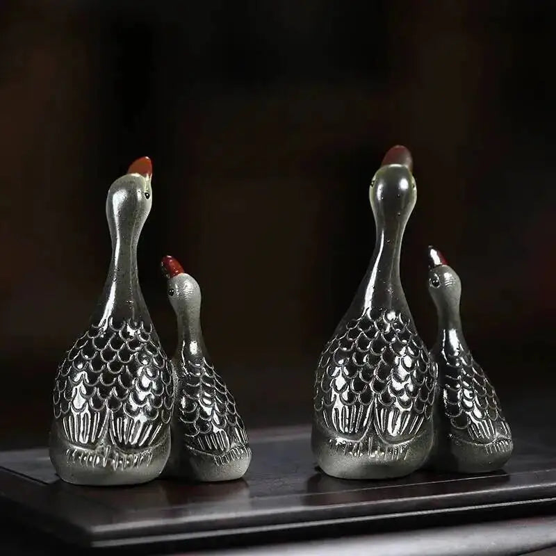 Zisha Tea Pet Color-changing Swan Sculpture Craft Tea Tray Ornament Liftable Couple Goose Ceramic Oasis Select