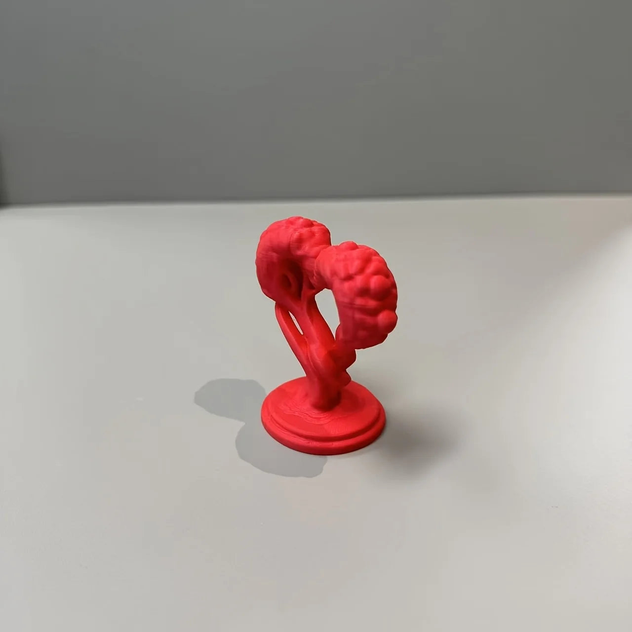 Intertwined Love Tree Statue 3D Printed Love Tree Miniature Ornaments Romantic Decorative Figurine for Couples Valentine's Gifts Oasis Select
