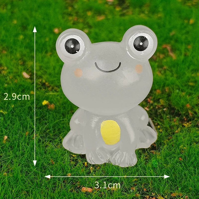 1Pc Mini Fluorescent Little Frog Ornament Miniature Figures Tiny Frog Resin Handicraft Micro Dollhouse Decoration Oasis Select 04