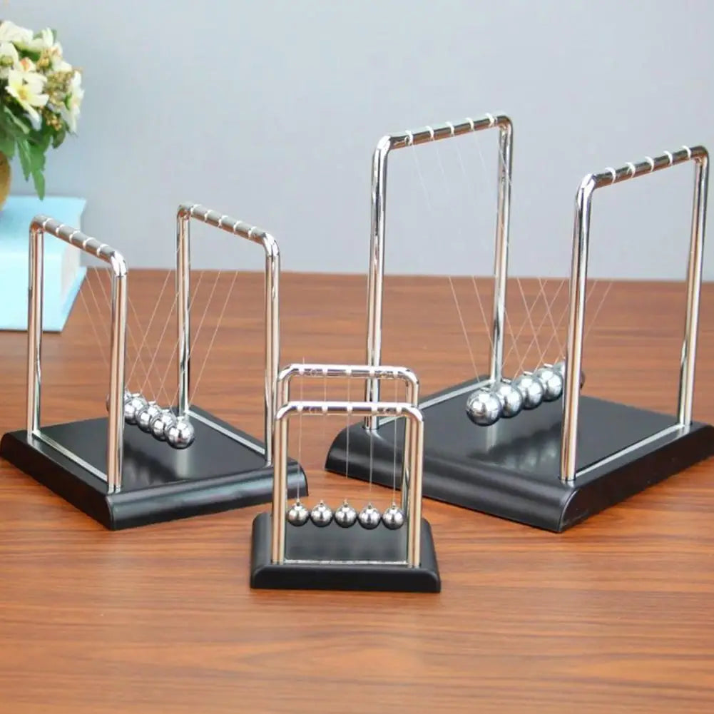 Newton's Cradle Steel Pendulum Desk Toy – Physics & Stress Relief Pendulum Desk Toy Oasis Select