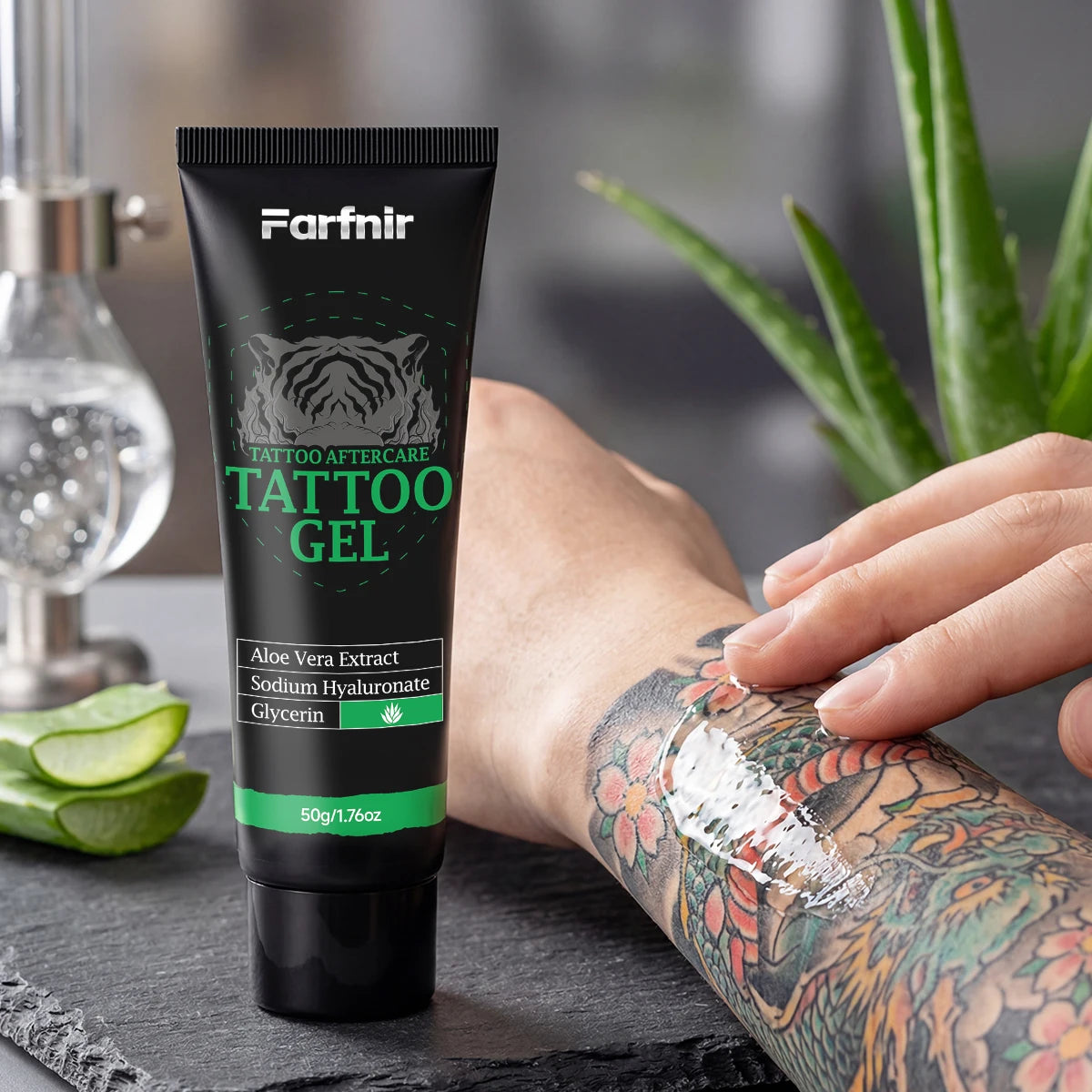 TATTOO CREAM brightens skin tone, provides long-lasting hydration and moisture, suitable for daily tattoo care Oasis Select