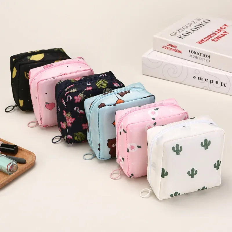 Women Sanitary Napkin Tampon Storage Bag Portable Waterproof Organizer Pouch Cartoon Pattern Sanitary Napkin Bag Oasis Select
