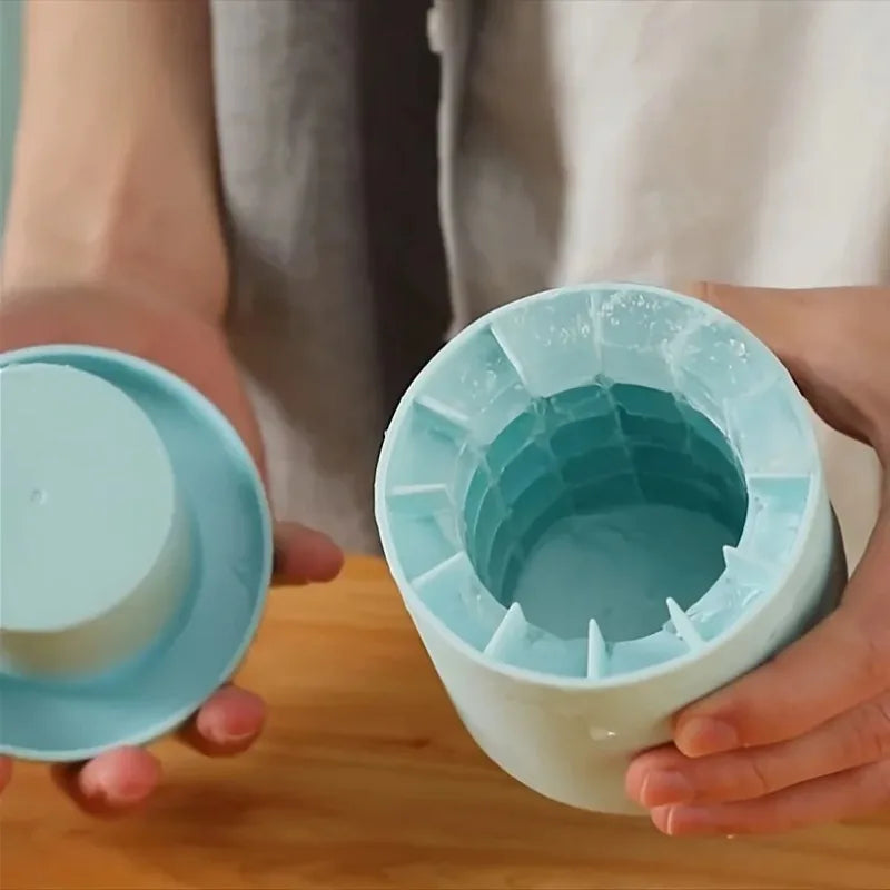 Multifunctional Silicone Ice Cube Mold Ice Maker Portable Box Ice Tray Bucket Household Items Oasis Select