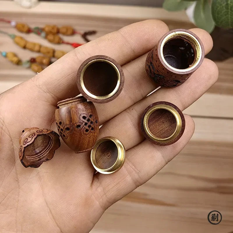 Wood Hollow Carved Aromatherapy Bottle Mini Vase Pagoda Car Hanging Decoration Fragrance Diffuser Bottle Sealed Jar Pendant Oasis Select