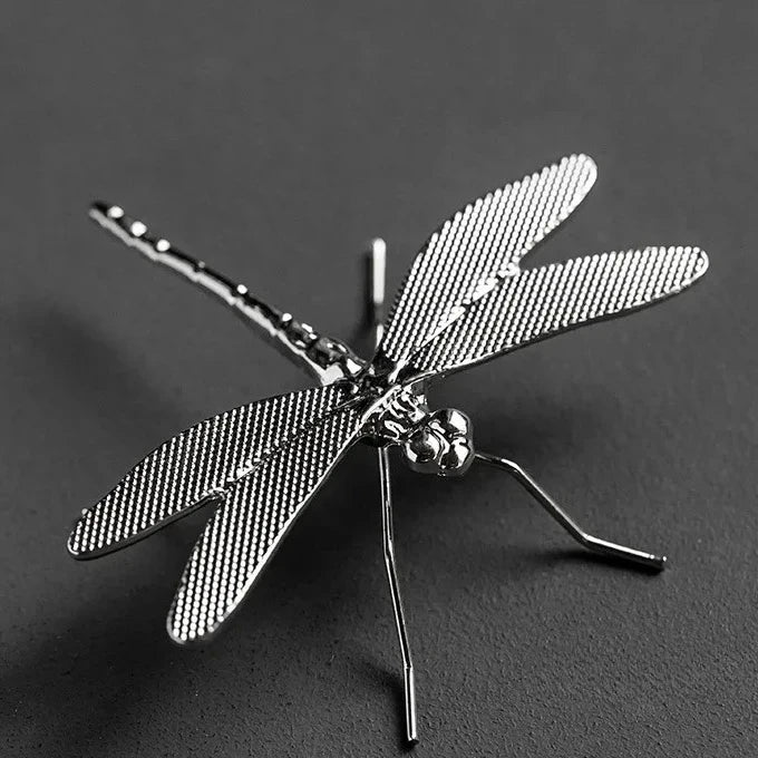 Retro Alloy Dragonfly Butterfly Small Ornaments Office Study Desktop Insect Pen Holder Decoration Home Decor Oasis Select A