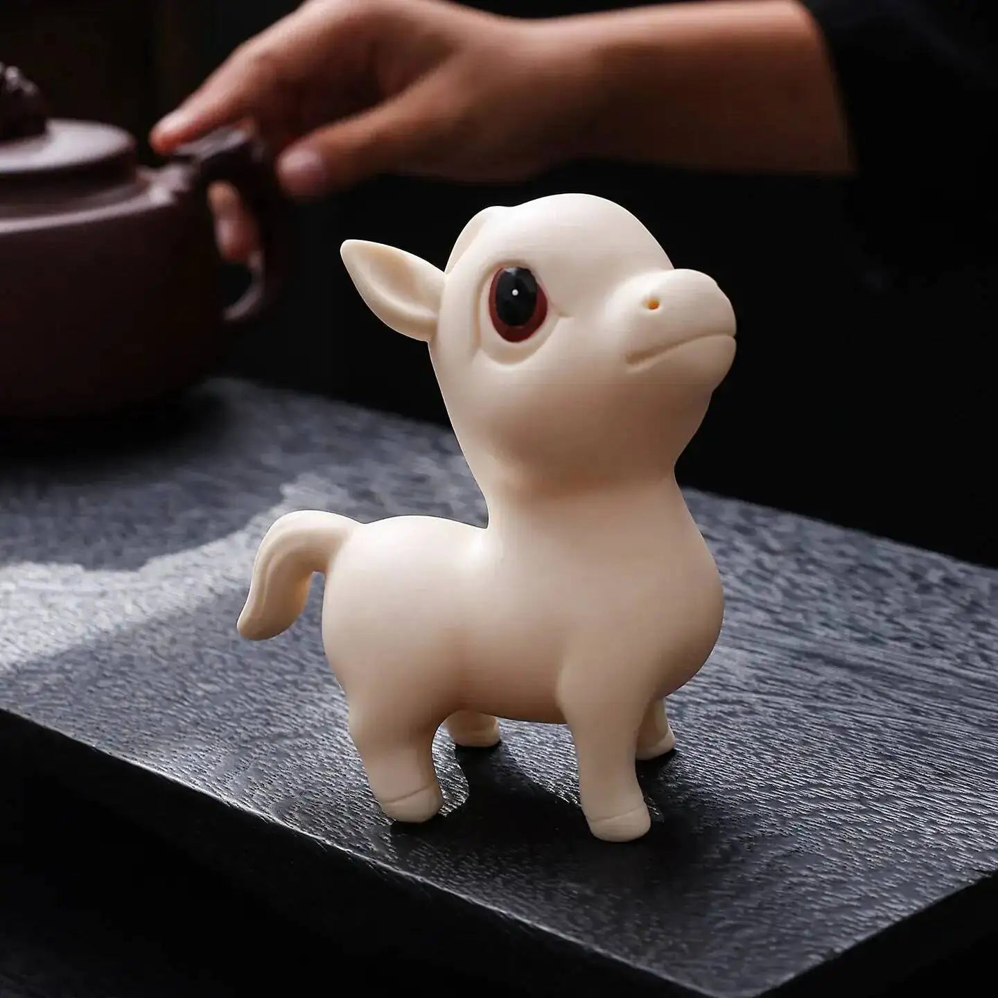 Jade Yellow Porcelain Tea Pet Ornament Horse Zodiac Lucky Charm Cute Horse Tea Paly Чаепитие Oasis Select