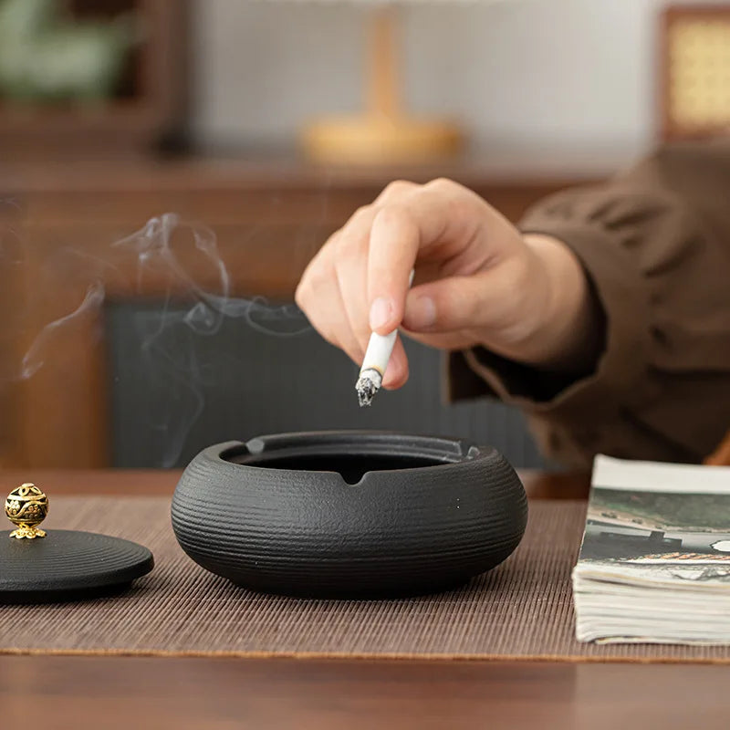 Creative Large Ashtray Household Ceramic Funnel Anti-fly Ash with Lid Office Ashtray Living Room Windproof Portable Ashtray Oasis Select
