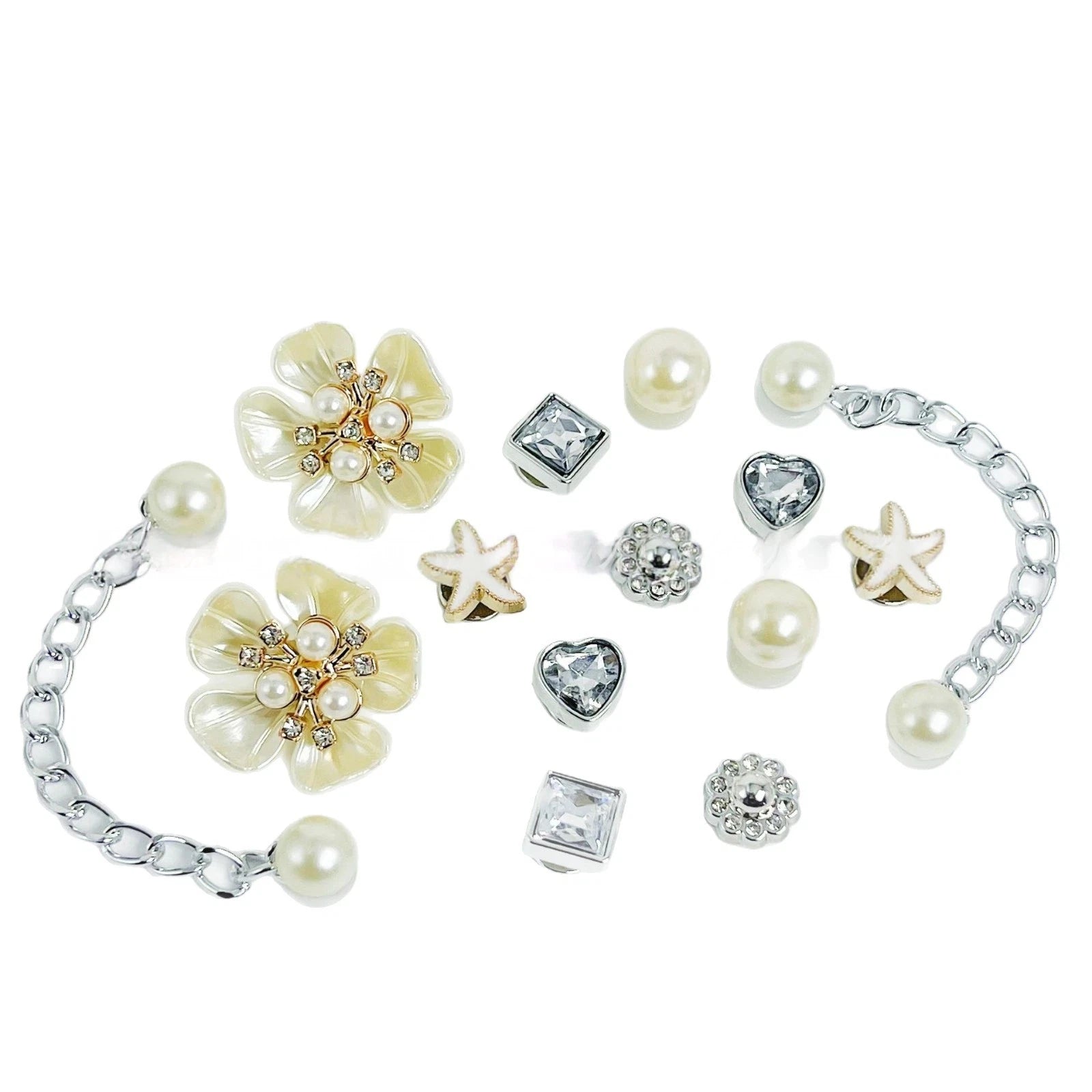 Fashionable shoe accessory set, with a shoe chain clasp, removable, suitable for sandals and flip-flops. Oasis Select CJ-179