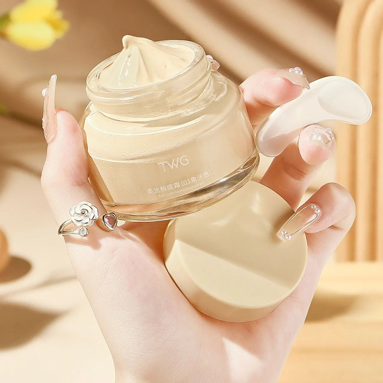Multifunctional Liquid Foundation – Medium to Full Coverage Liquid Foundation Oasis Select 01 Ivory color