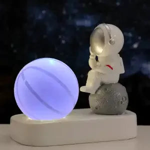 Astronaut Night Light Desktop Small Ornaments Decorative Crystal Ball
