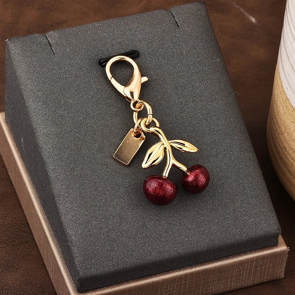 Cute Exquisite Keychains High-end Heart-shaped Bag Pendant Jewelry Decoration Oasis Select 2