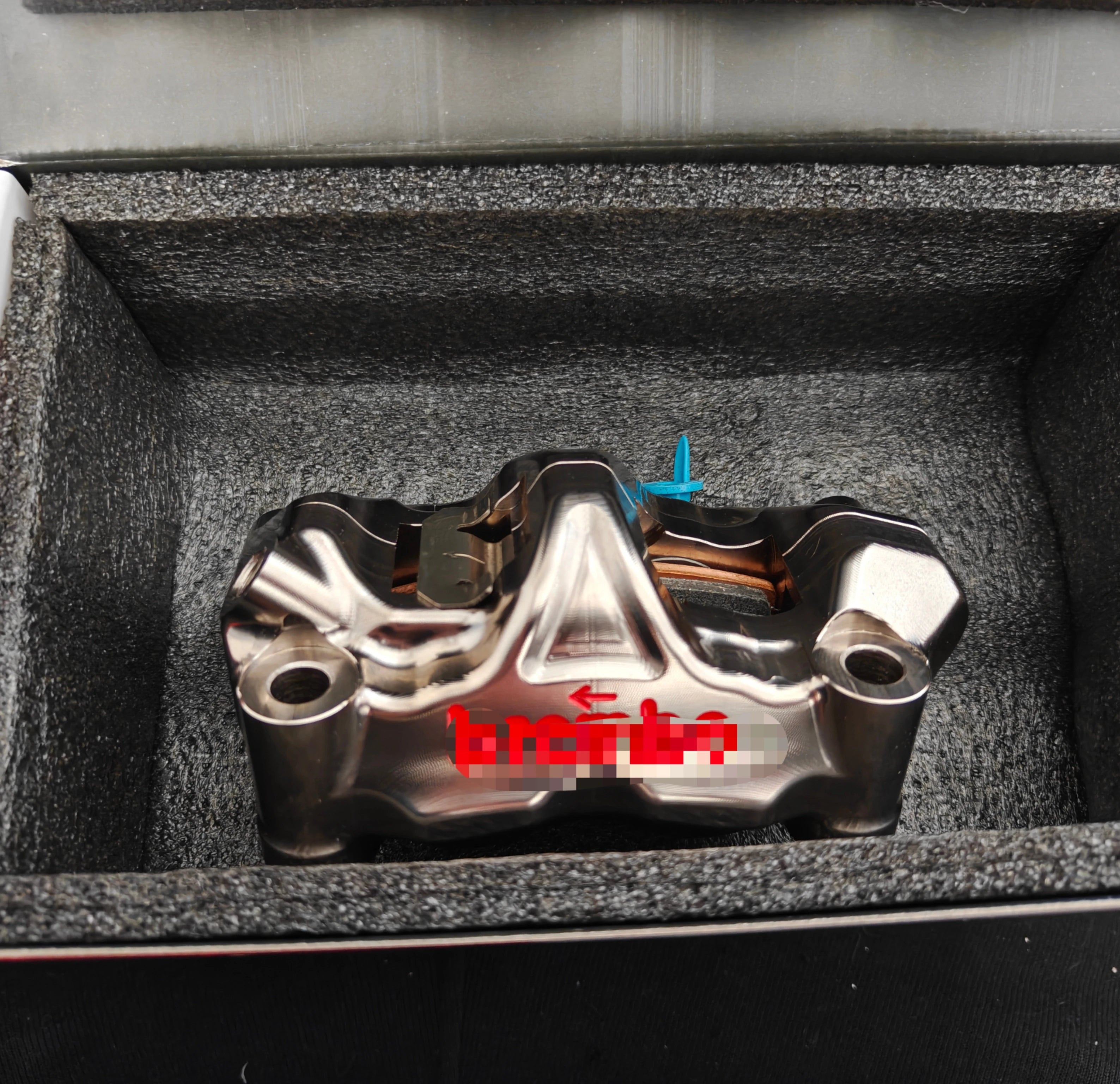 Motorcycle brake CNC caliper GP4RX nickel-plated 7075 aluminum alloy 32mm piston 100mm locking point Oasis Select left