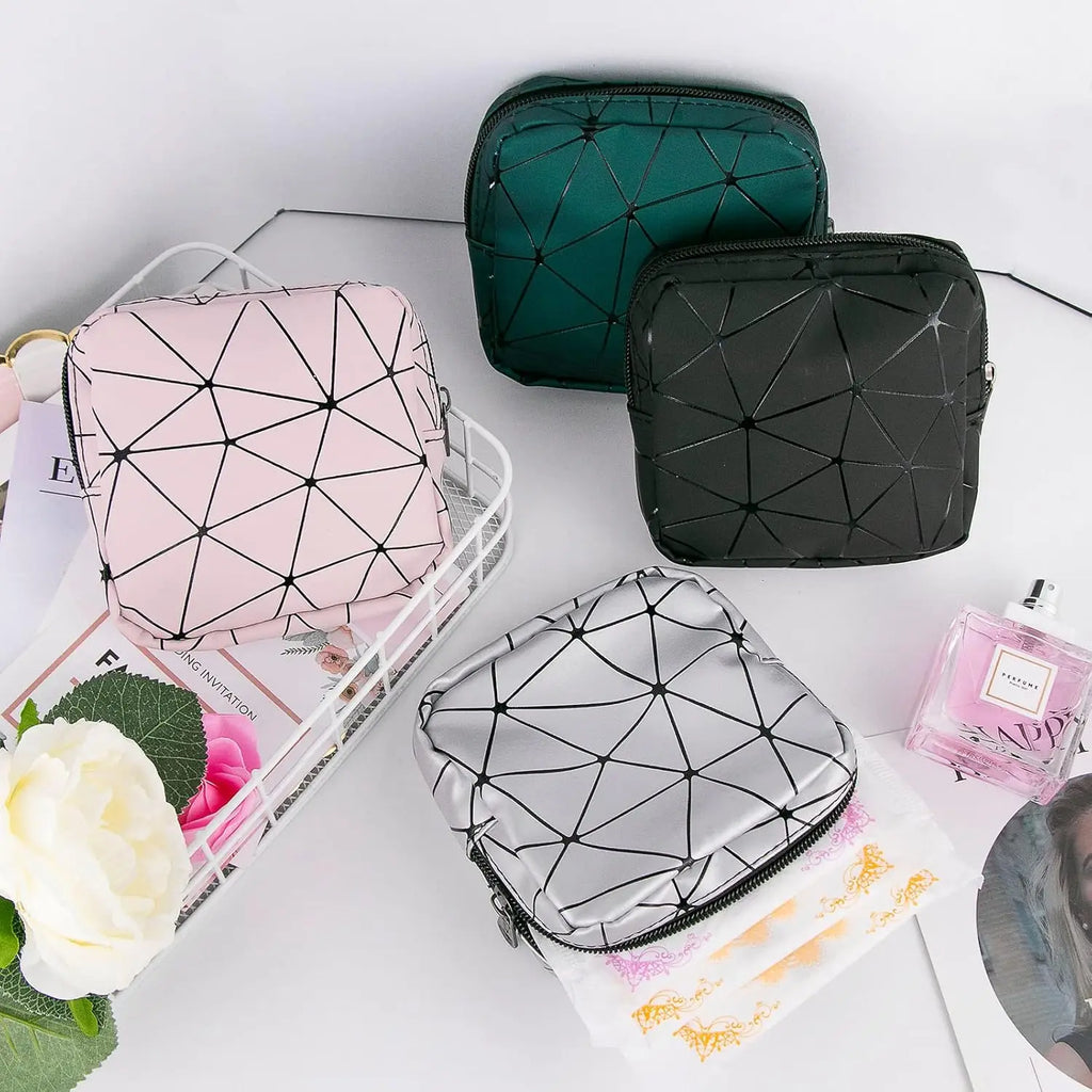 Women Period Pouch Sanitary Bag Makeup Mini Discreet Zipper Organizer Tampon Pad Purse Travel School Storage Essentials Oasis Select