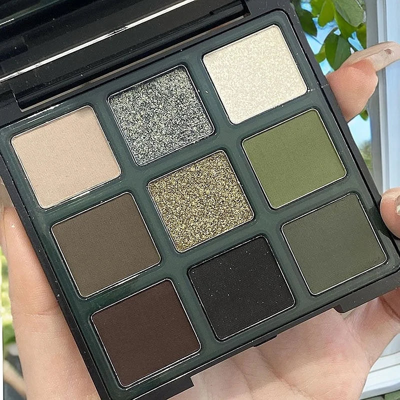 Green 9-Color Glitter Eyeshadow Palette – Waterproof Shimmer Eyeshadow Palette Oasis Select