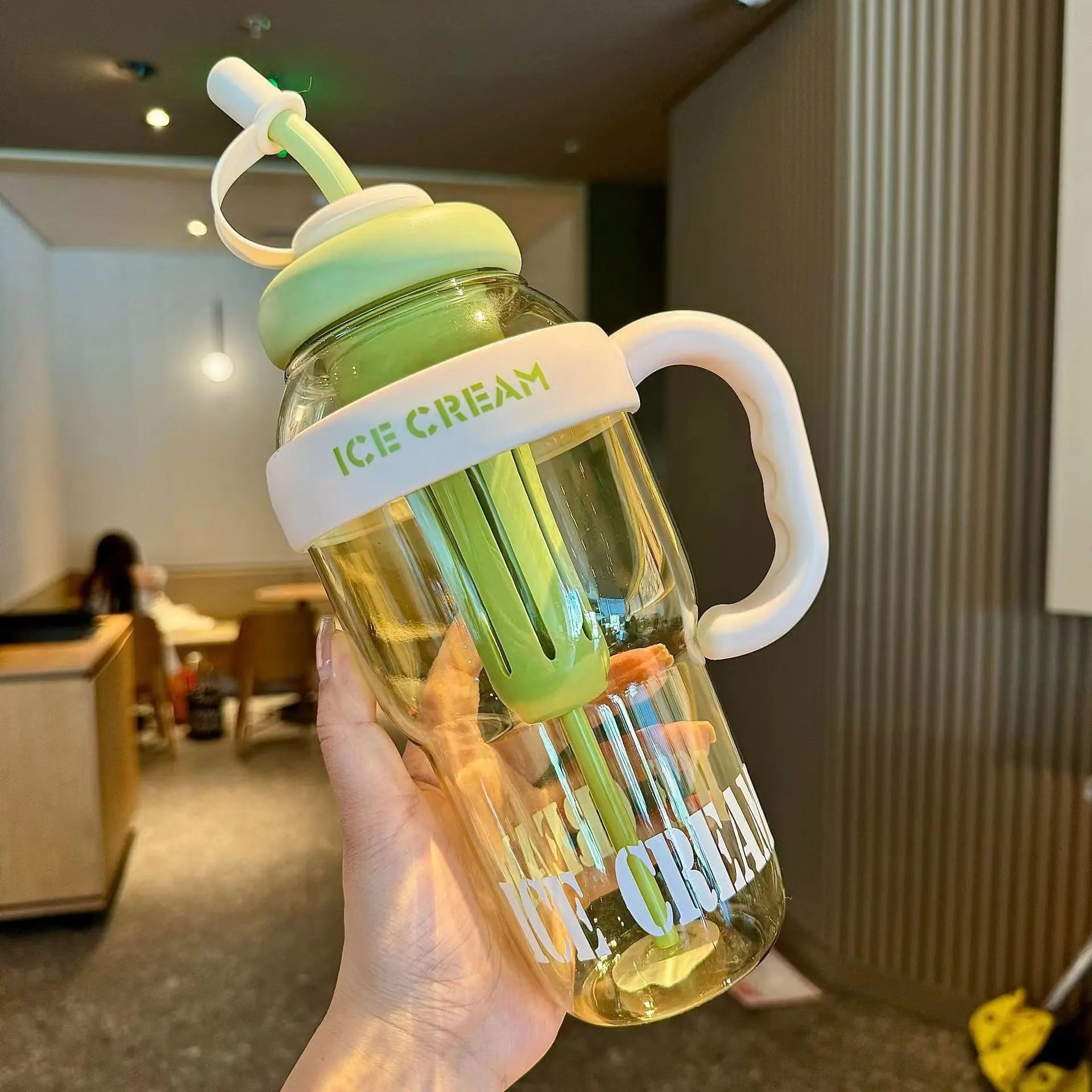 1300ML Large Capacity Plastic Water Cup with Handle, Straw and Tea Strainer, Portable Sports Water Bottle, Tea Cup, Beverage Cup Oasis Select Green 1300ml
