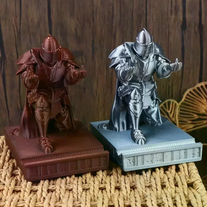 Armored Retro Soldier Pen Holder Desk Accessories Warrior Pencil Stand Knight For Desk Small Statue Ornaments Oasis Select