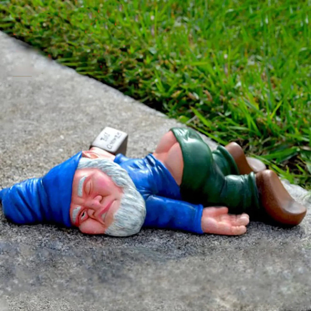 15CM Christmas Drunken Garden Gnome Funny Resin Statues for Home Decor Whimsical Indoor Outdoor Ornaments EcoResin Weatherproof Oasis Select