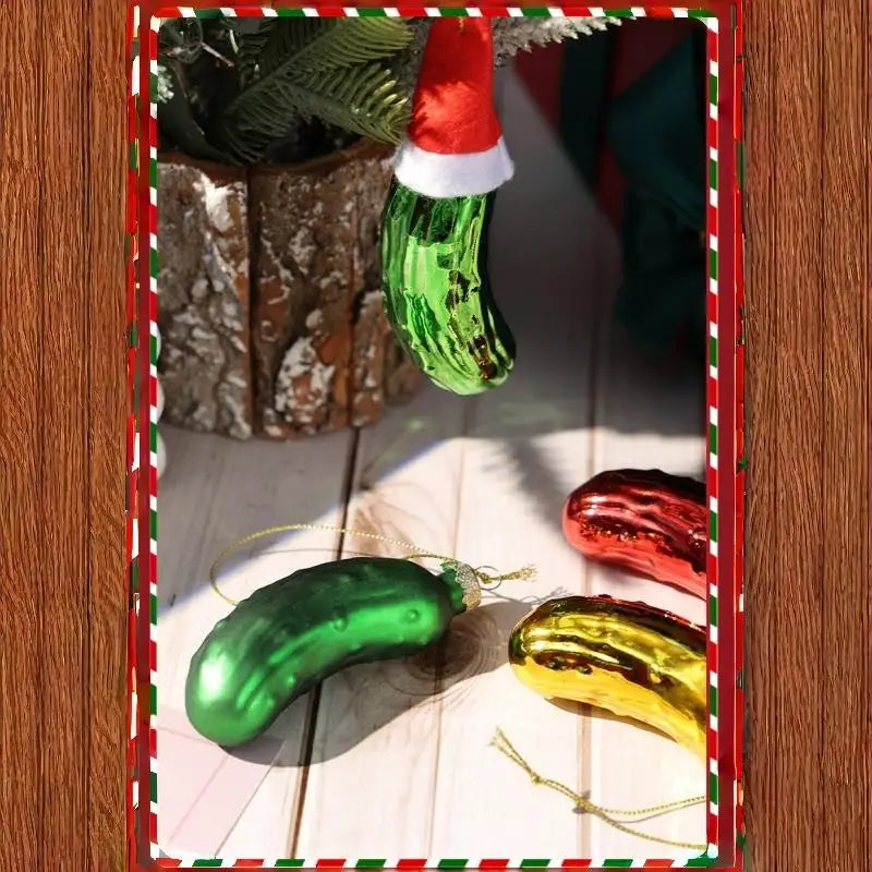 1Pcs Christmas Decorative Pickled Cucumber Pendant, Glass Ornament for Tree Hanging Oasis Select