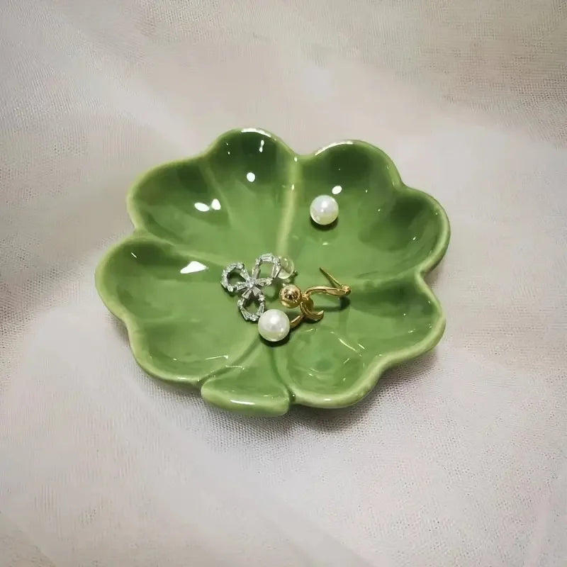 Ceramic Jewelry Tray Tabletop for Cosmetics and Accessories Nordic Style Clover Leaf Storage Box for Wedding Birthday Gifts Oasis Select