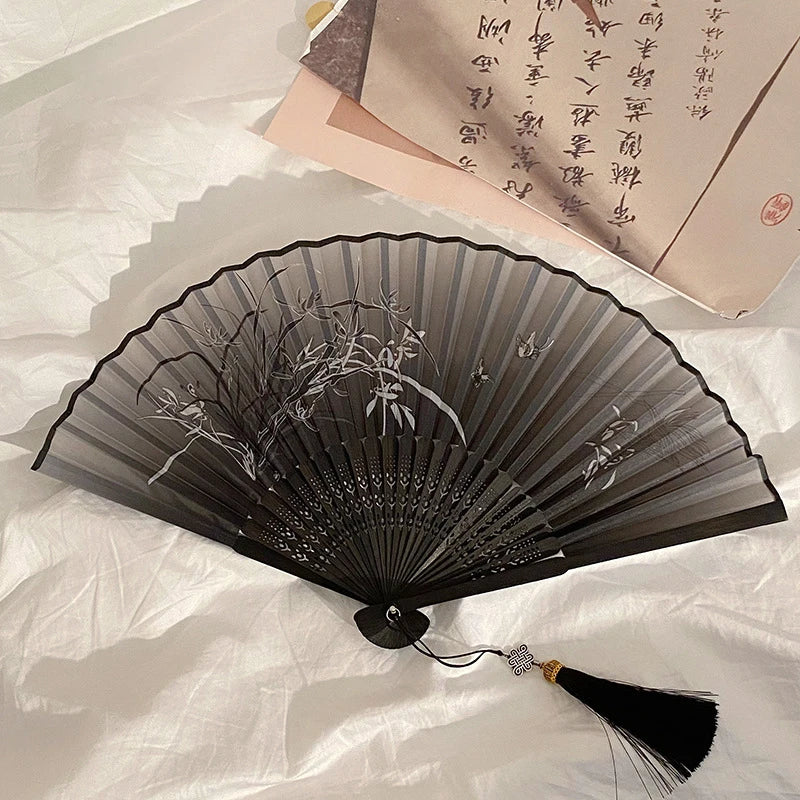 Chinese Silk Folding Fan – Retro Floral Hanfu Gift | 38cm