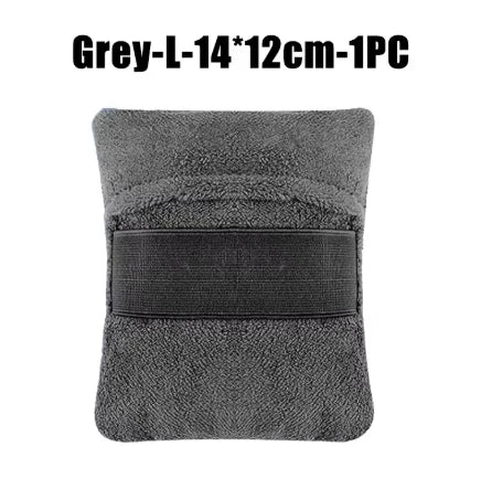 1PC Beach Sand Remover Sand Removal Gloves Beach Sand Removal Bag Sand Removal Brush Beach Holiday Camping Outdoor Essential Oasis Select L-gray