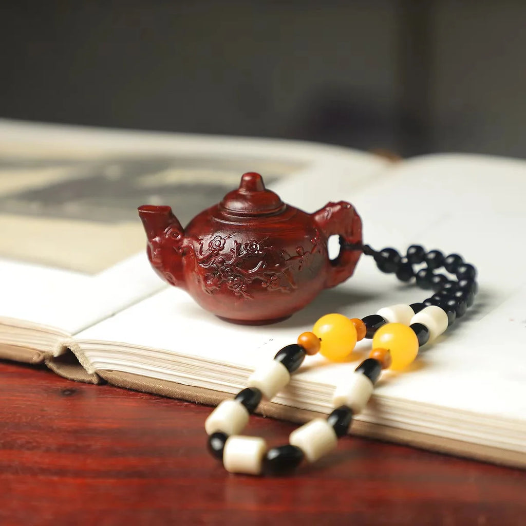 Small Leaf Rosewood Pot Hand A Carved Wooden Key Pendant Small Decoration Sculpture Oasis Select
